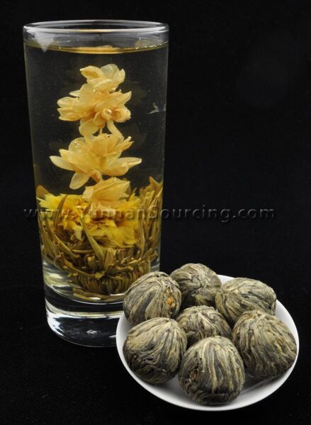 Blooming Tea "Oriental Beauty"